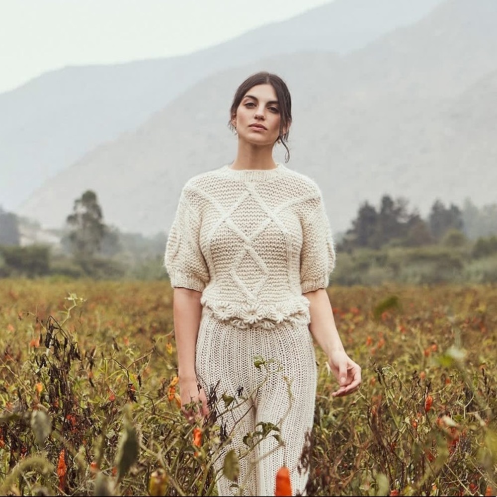 Thierra Nuestra Hand-Knitted Puff Sleeve Alpaca Wool Sweater 🦙🧶✨